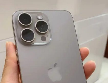 夏河iPhone15序列号查询分享如何查找苹果15手机序列号的位置 